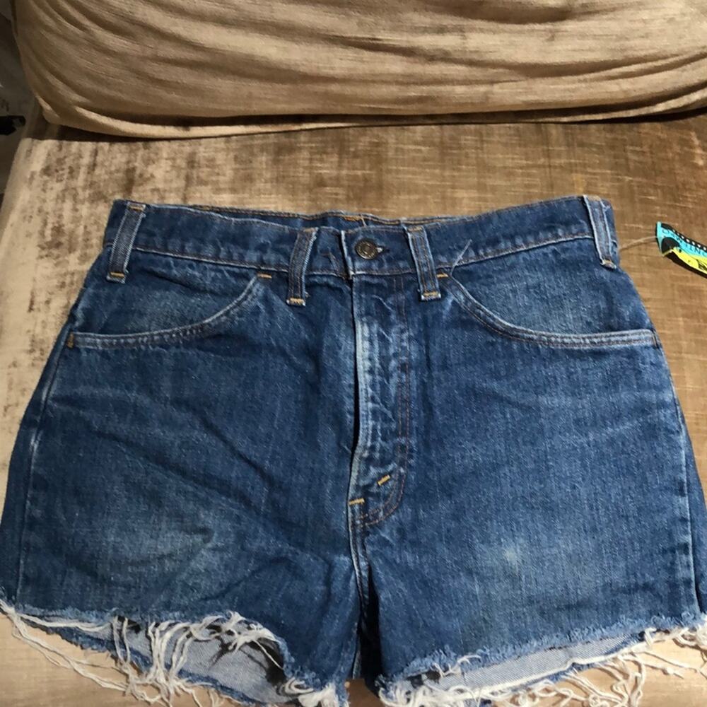 Levi’s orange tab cutoff jean shorts waist 31”